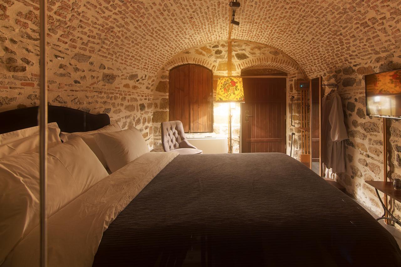 Hani I Pazarit Boutique Hotel Корча Экстерьер фото