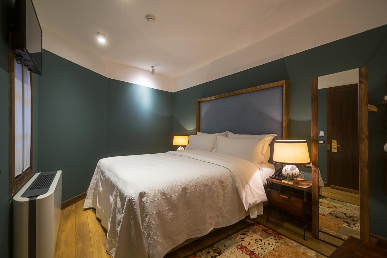 Hani I Pazarit Boutique Hotel Корча Экстерьер фото