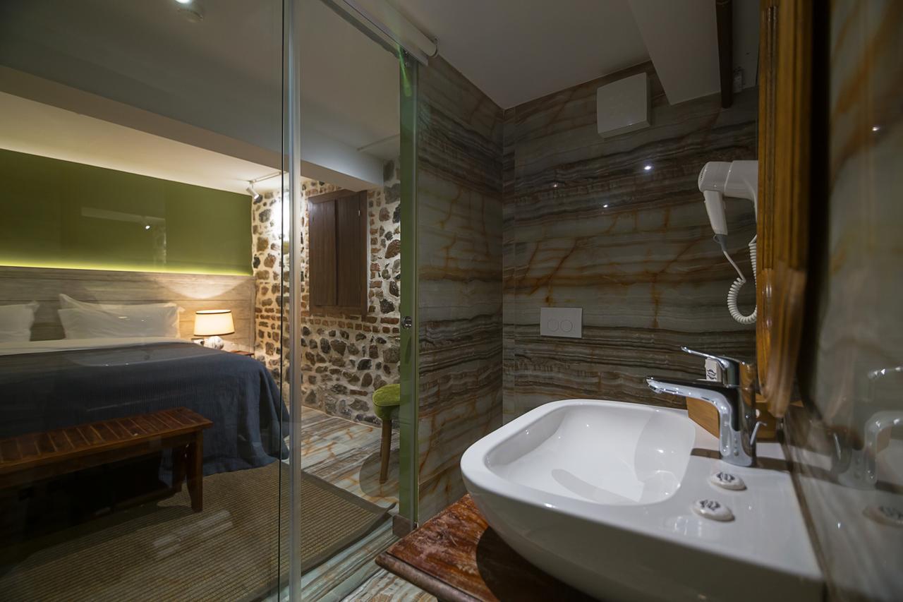 Hani I Pazarit Boutique Hotel Корча Экстерьер фото