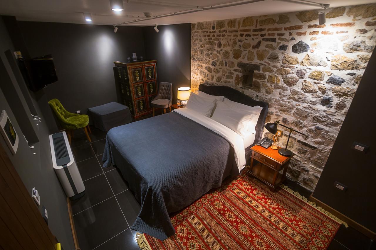 Hani I Pazarit Boutique Hotel Корча Экстерьер фото