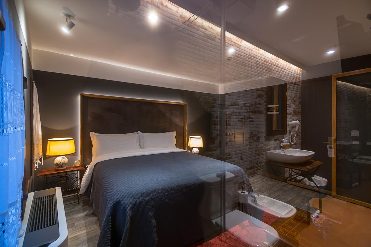 Hani I Pazarit Boutique Hotel Корча Экстерьер фото
