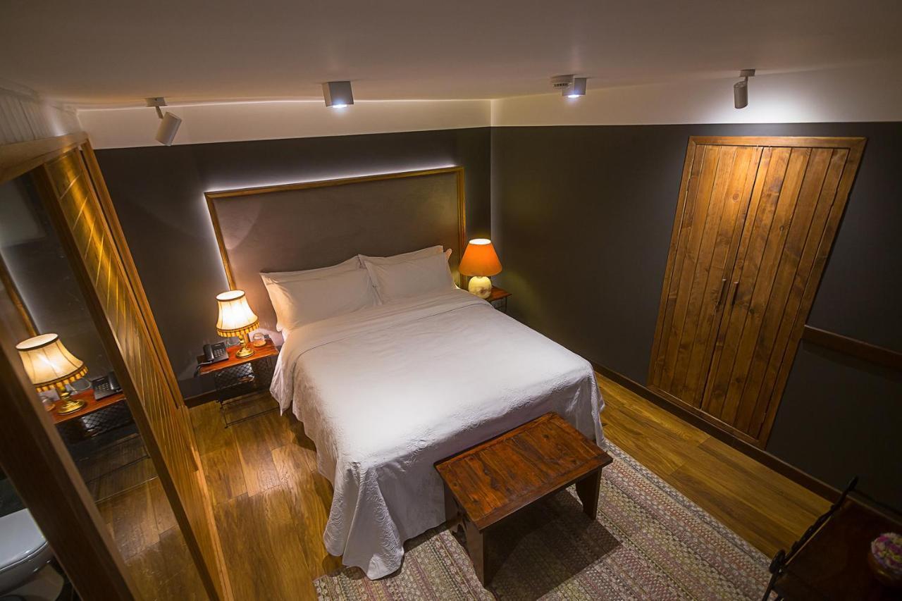 Hani I Pazarit Boutique Hotel Корча Экстерьер фото
